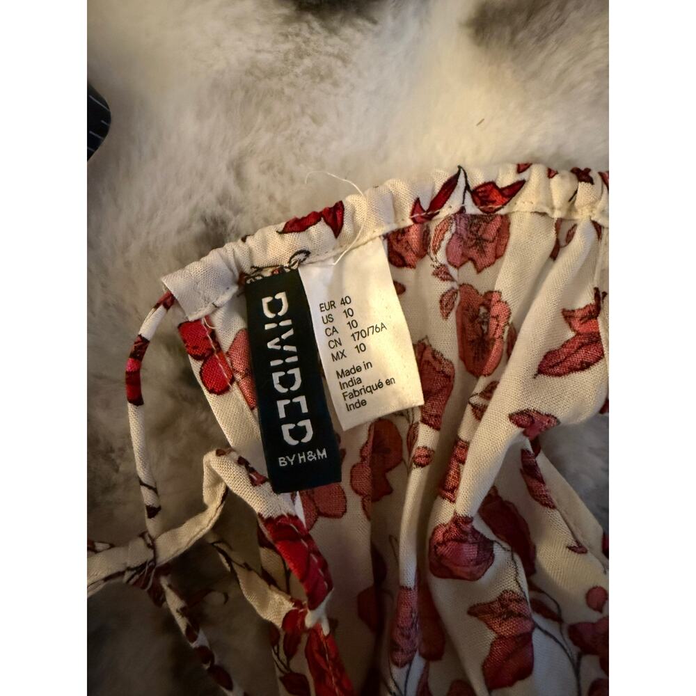 Floral Romper By Divided Size 10 - Picture 4 of 7